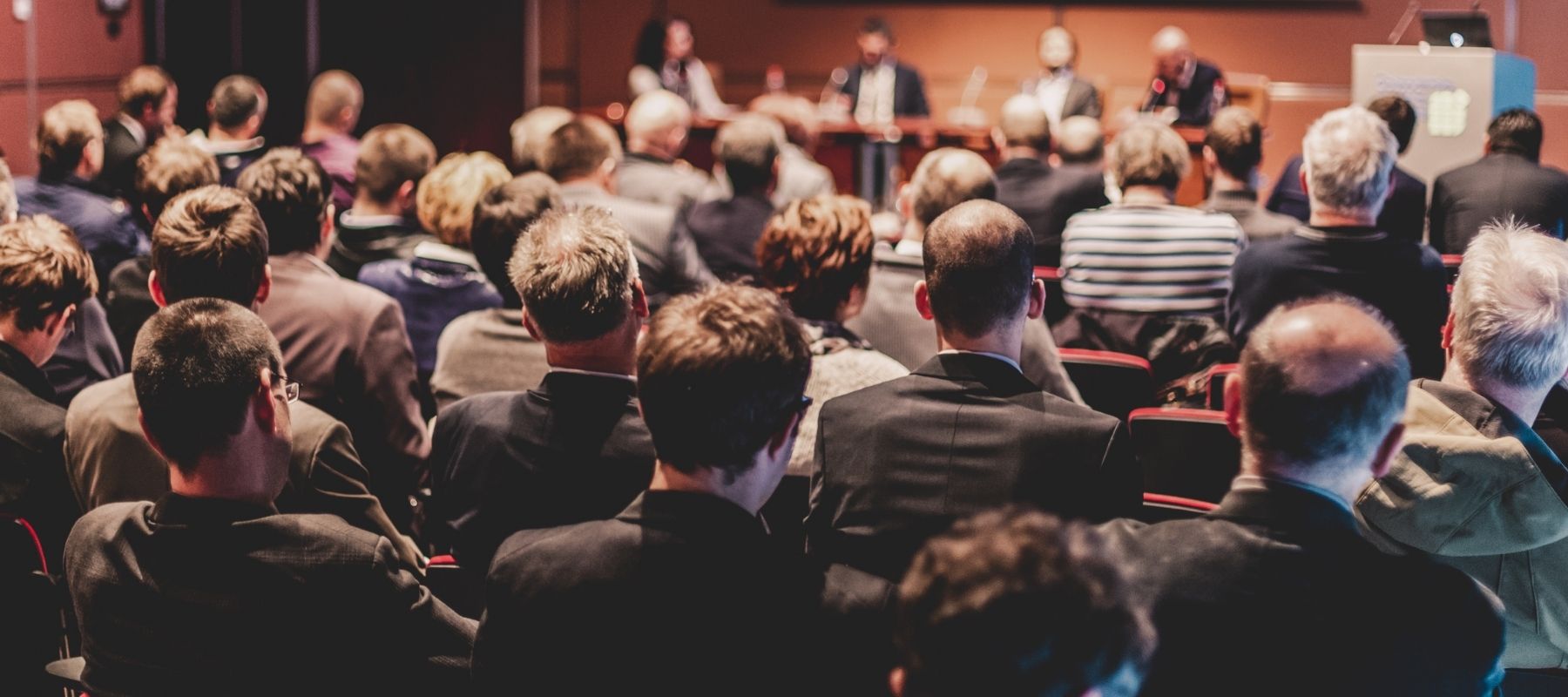 Networking at Events? Here’s Why You Need a tapfolio Metal NFC Card